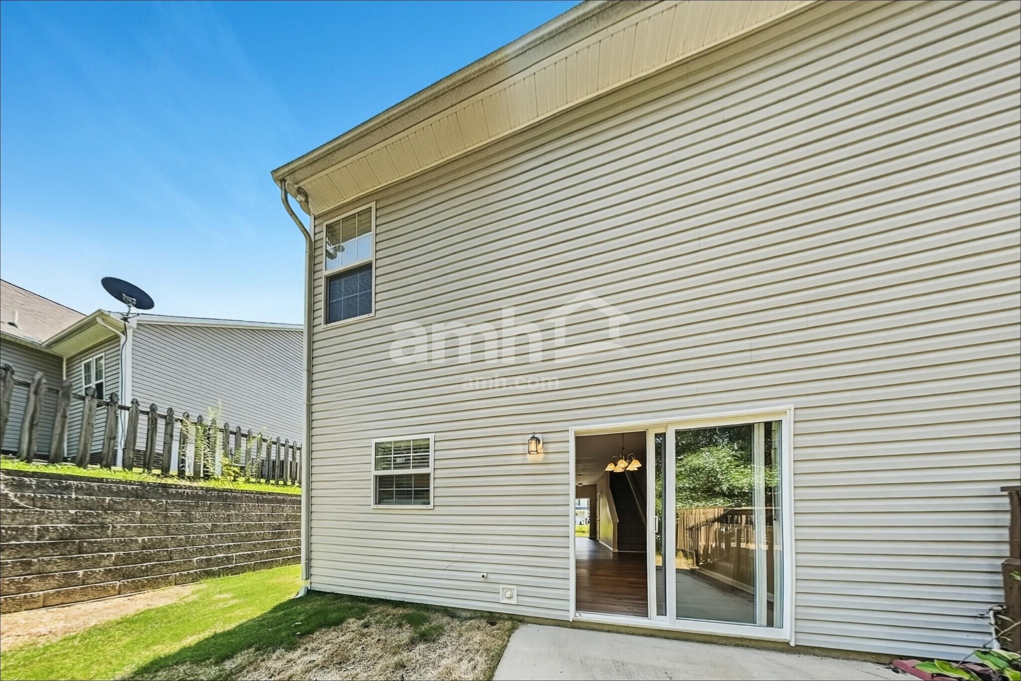 Building Photo - 218 Spinel Ln