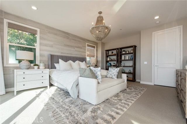 Building Photo - 551 Serrano Summit Dr