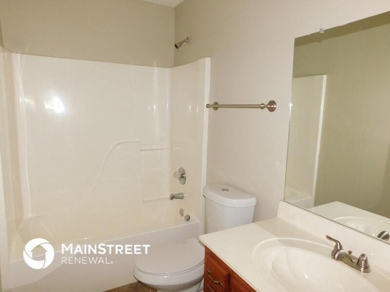 Building Photo - 6198 Braybourne Main