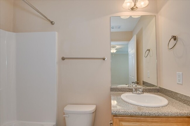 Building Photo - 150 Village Run