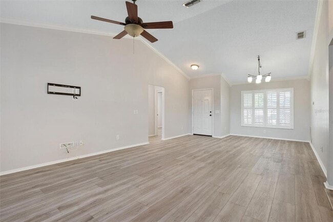 Building Photo - 11118 3rd Ave E