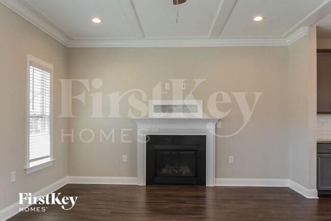 Building Photo - 143 Douglas Fir Pl