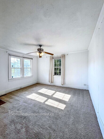 Building Photo - 1304 Joseph Ave