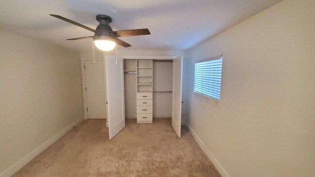 Building Photo - 1576 Plata Way