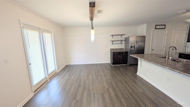 Building Photo - 5881 Little Leaf Court