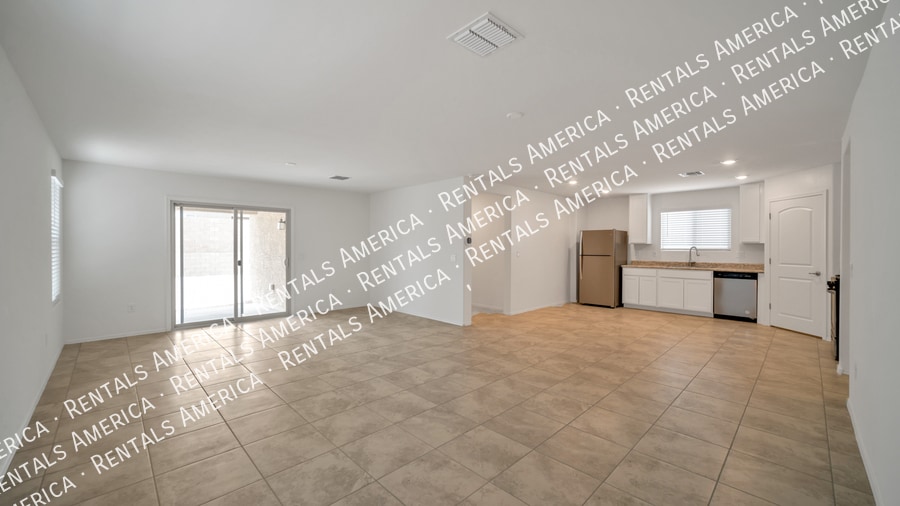 Building Photo - 7936 S Golden Bell Dr