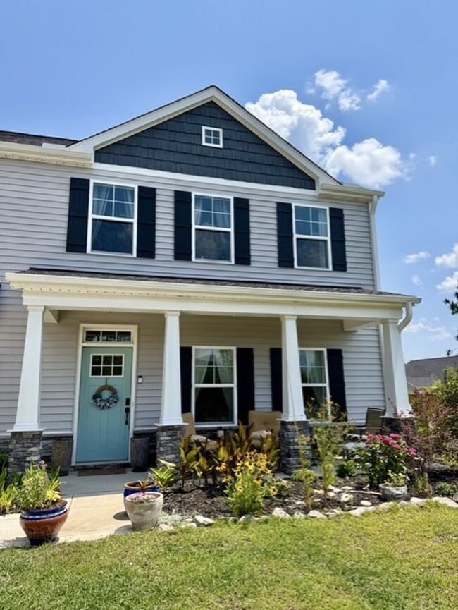 Building Photo - 3016 Goldenaster Ct