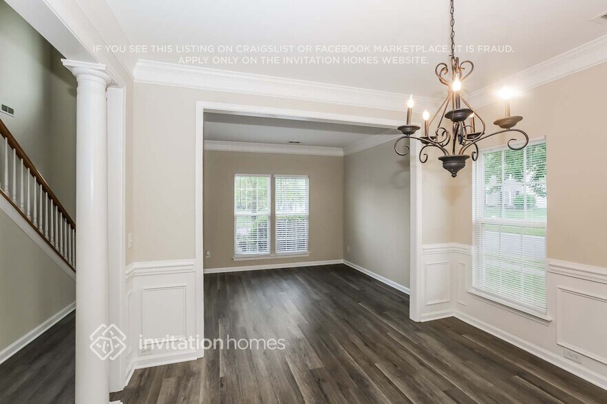 Building Photo - 13603 Sunrise View Dr