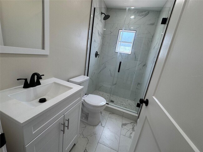 Building Photo - 7039 Lenox Dr