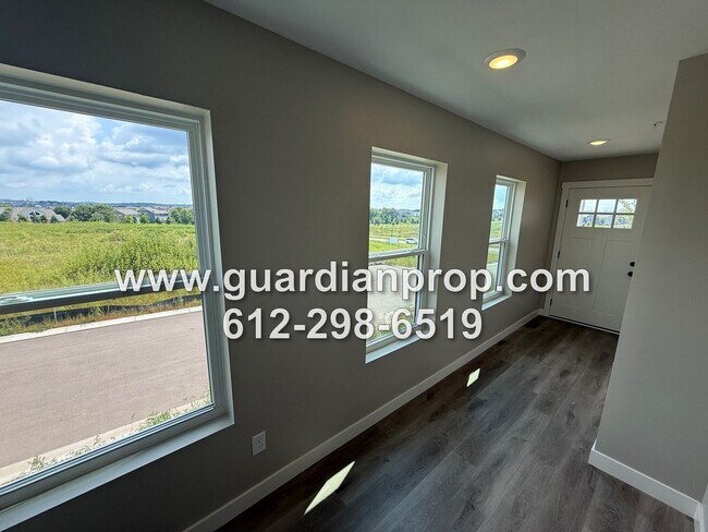 Building Photo - Luxury New Construction Townhouse Availabl...