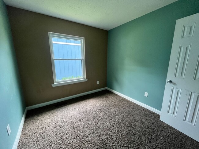 Building Photo - Cozy 3-Bedroom Ranch Near Morse Lake