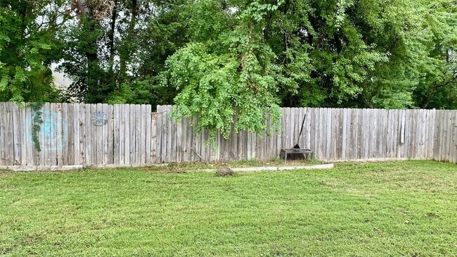 Building Photo - 18034 Platinum Springs Dr