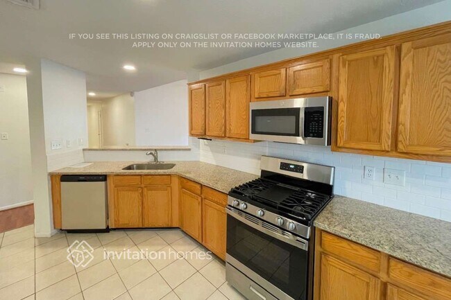 Building Photo - 16127 Kelley Green Ct