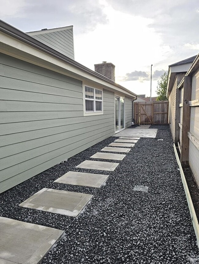 Building Photo - 4319 Baynard Dr