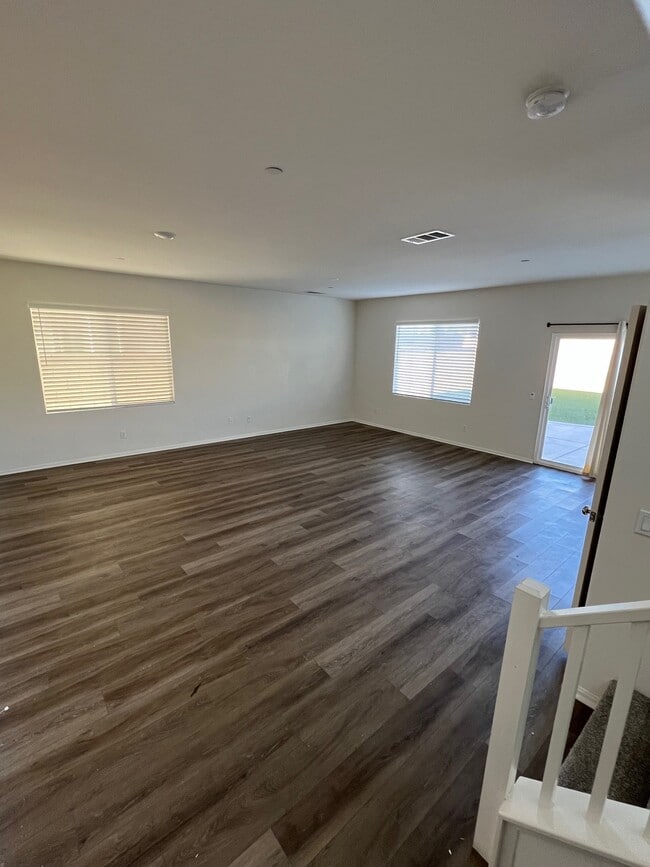 Building Photo - 12868 Claremore St