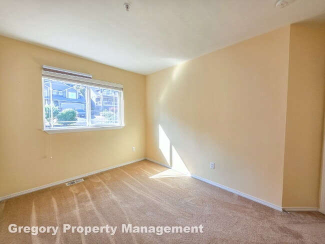 Building Photo - 12026 89th Pl NE