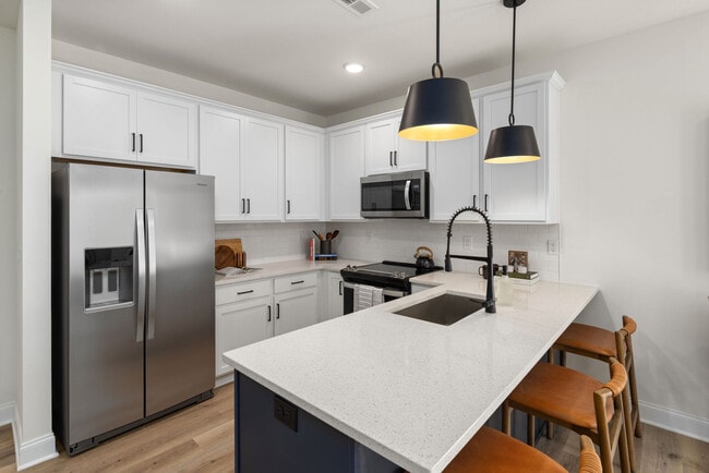 Avery apartments — community photo - Avery Square