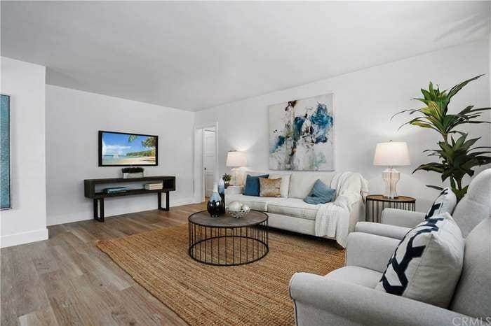 Building Photo - 3116 W 135th St