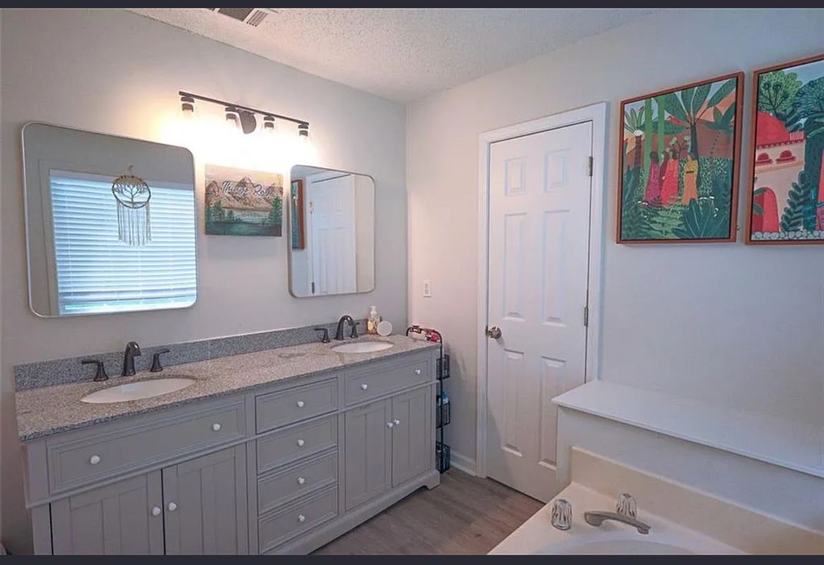 Building Photo - 354 Shoal Ct