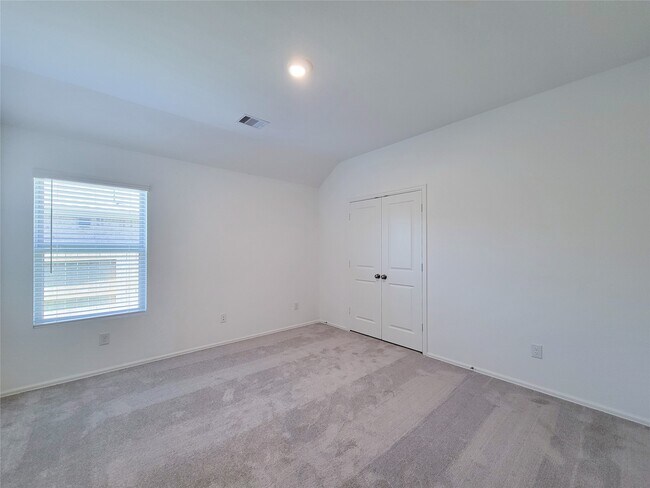Building Photo - 26622 Castiel Dr