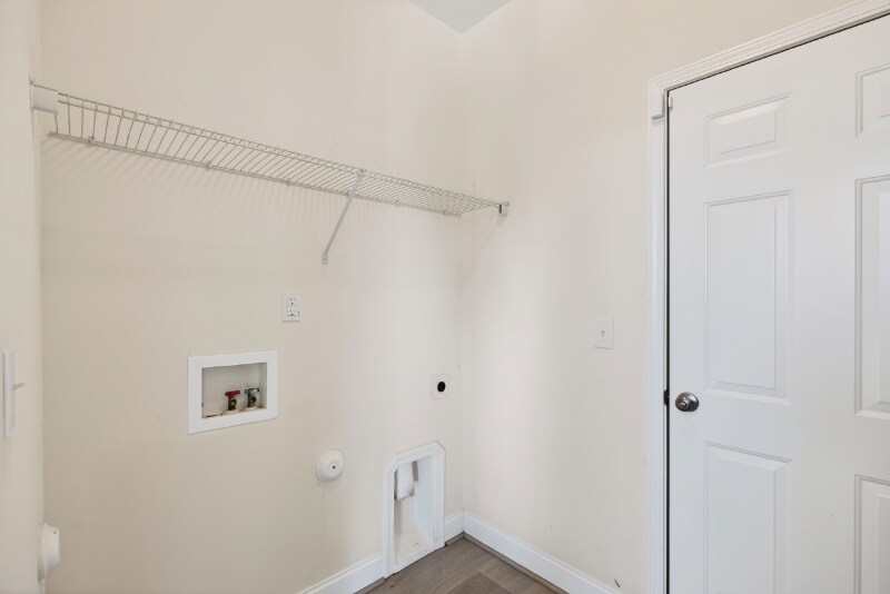 Building Photo - 3325 Lacewing Dr