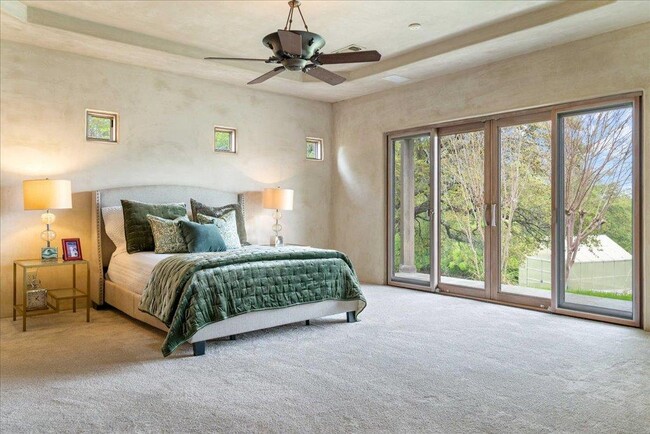 Building Photo - 24736 Travis Lakeside Cove