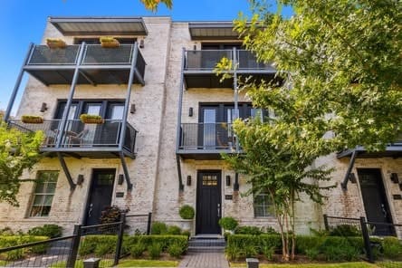 Building Photo - 2817 Shelby Ave