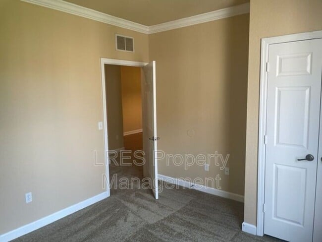 Building Photo - 1351 Tuscan Terrace