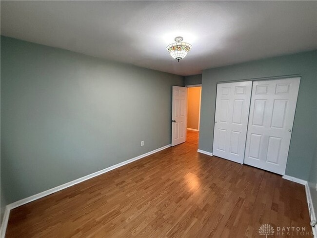 Building Photo - 6418 Oakhurst Pl