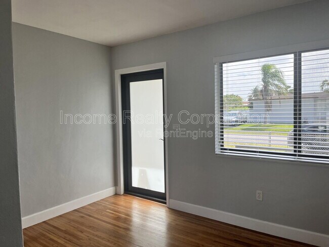 Building Photo - 11535 SW 139th Terrace