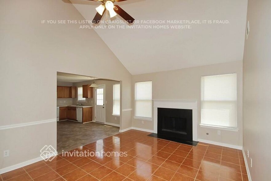 Building Photo - 4937 Bryant Dr