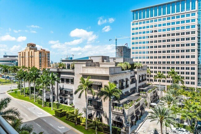 Building Photo - 550 Okeechobee Blvd
