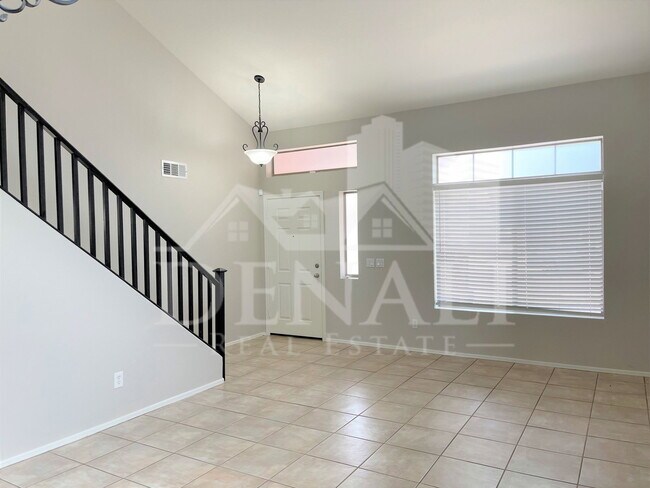 Building Photo - 8535 W Vogel Ave
