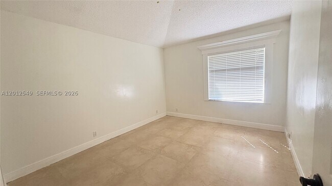 Building Photo - 759 NW 161st Ave