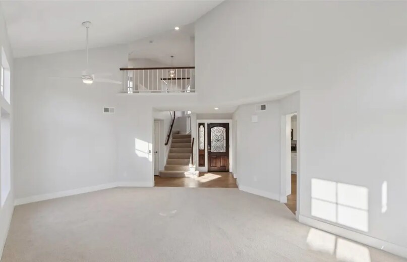 Building Photo - 16021 Augusta Dr