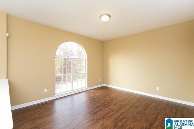 Building Photo - 4317 Green Haven Dr
