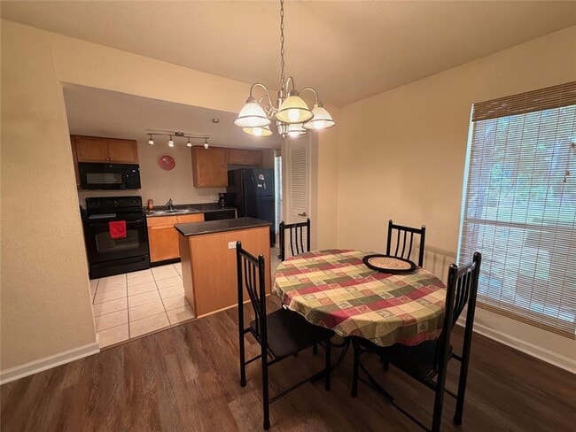 Building Photo - 1810 NW 23rd Blvd