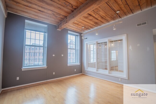 Building Photo - 2639 Boston St