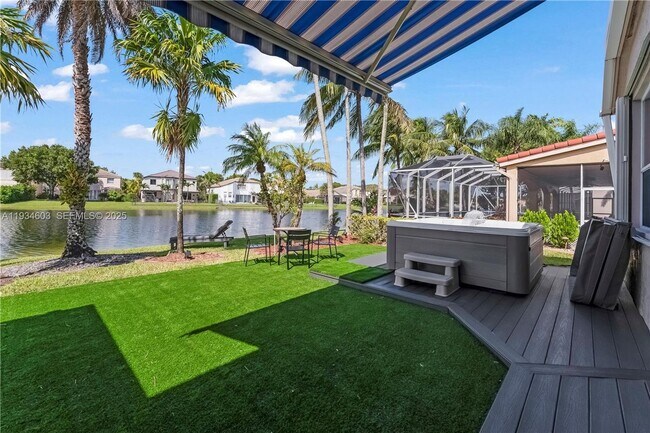 Building Photo - 5046 SW 162nd Ave