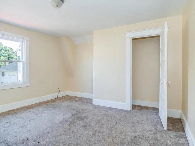 Building Photo - 4BD/2BA Home for Rent in Aliquippa PA