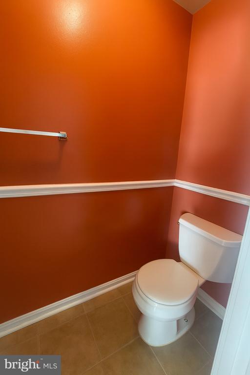 Building Photo - 8207 Stationhouse Ct