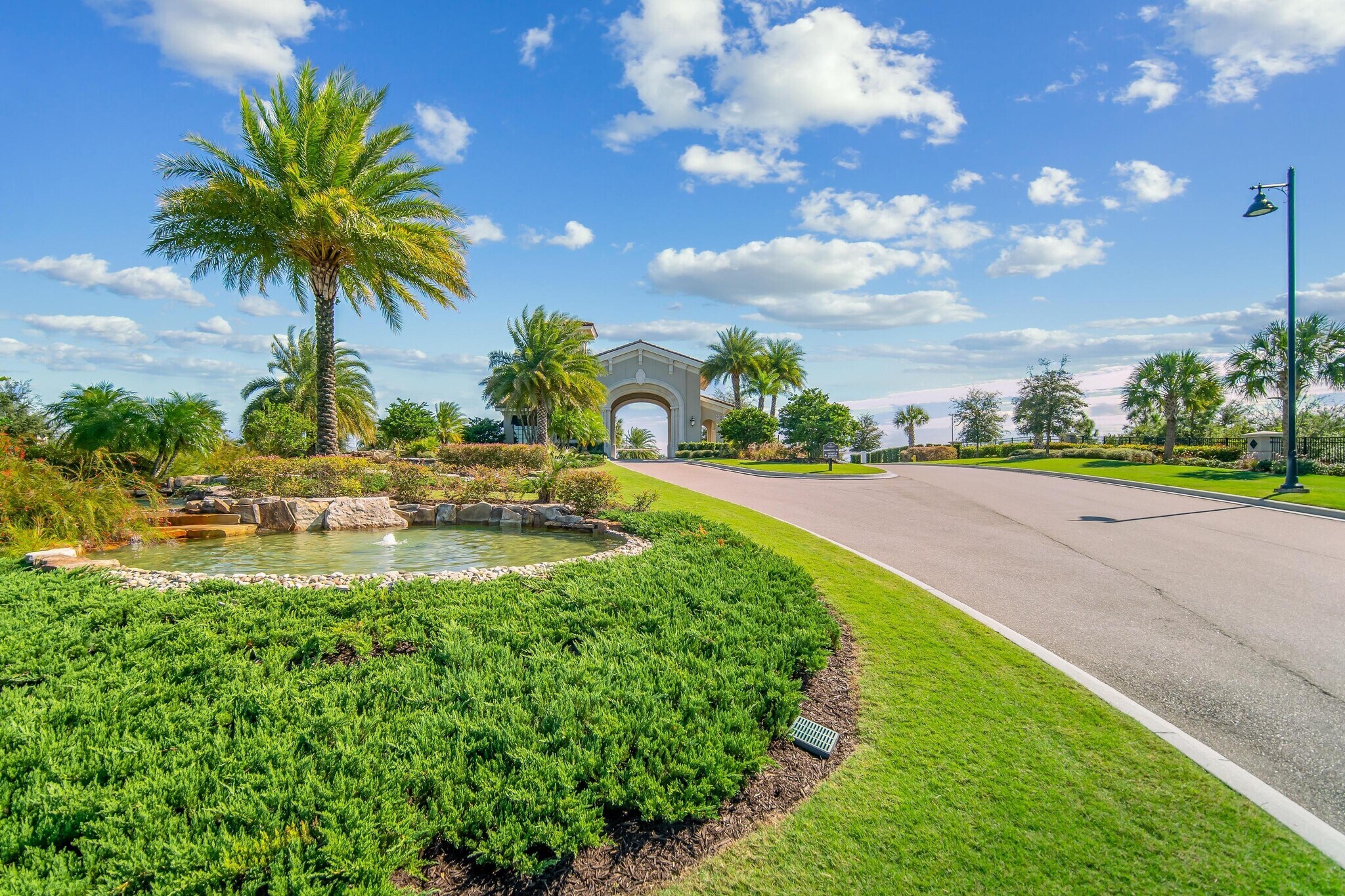 Building Photo - 5557 Palmer Cir