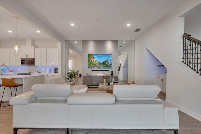 Building Photo - 8369 Nemours Pkwy