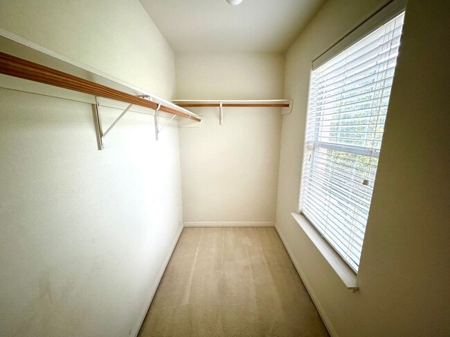 Building Photo - Bright & Beautiful Two-Story Home in Canyon Crossing with Fenced Backyard!