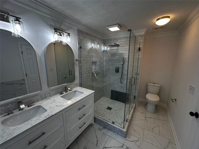 Building Photo - 3924 Riverstone Dr
