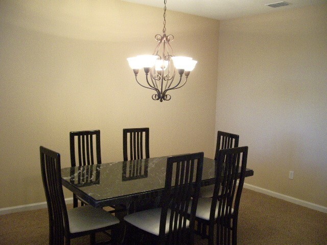 Building Photo - Discover Your Dream Home in Elk Grove!
