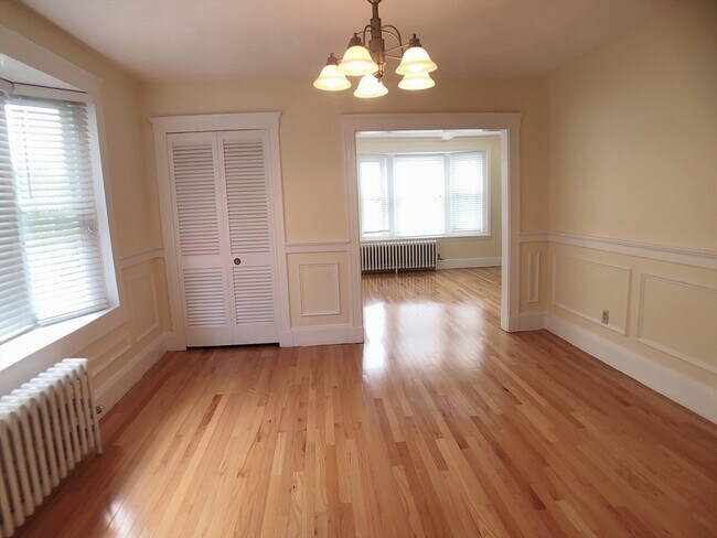 Building Photo - 31 Gilbert Rd