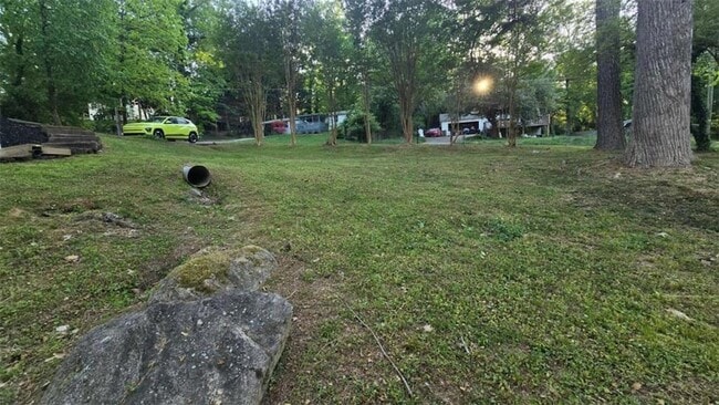 Building Photo - 3025 Mangum Dr