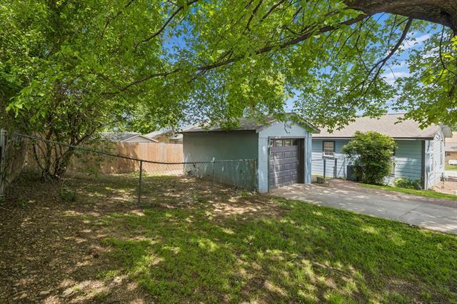Building Photo - 1516 Baxley St