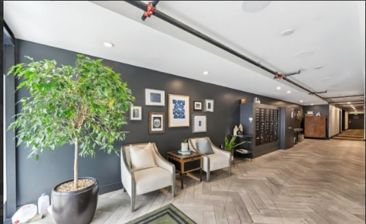 Building Photo - 1875 Mission St